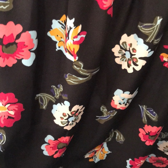 Women’s dress - Picture 4 of 4